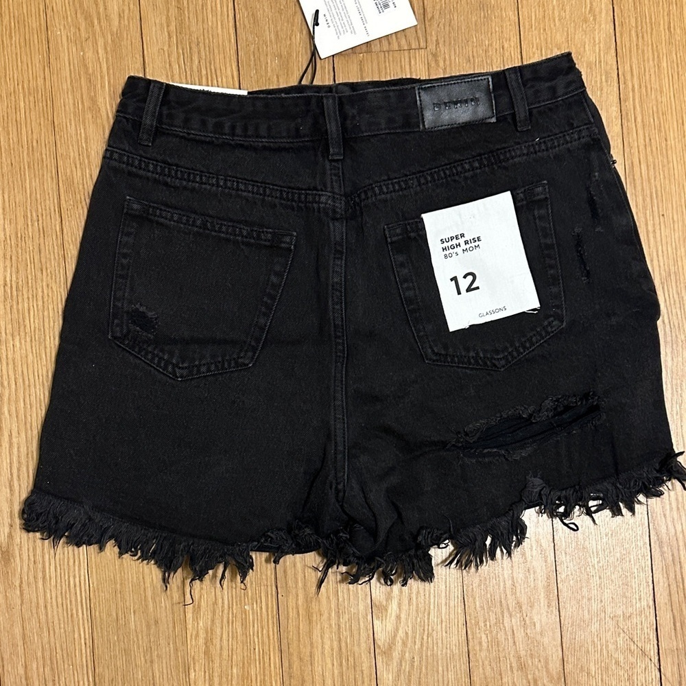Glassons Black Distressed High Rise Jean Shorts - NWT!! Size 12 - Picture 3 of 4
